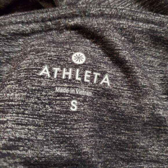 Athleta Gray Capri Leggings (S) - Picture 5 of 5